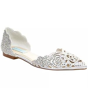 Betsey Johnson Rhinestone Ivory Flats